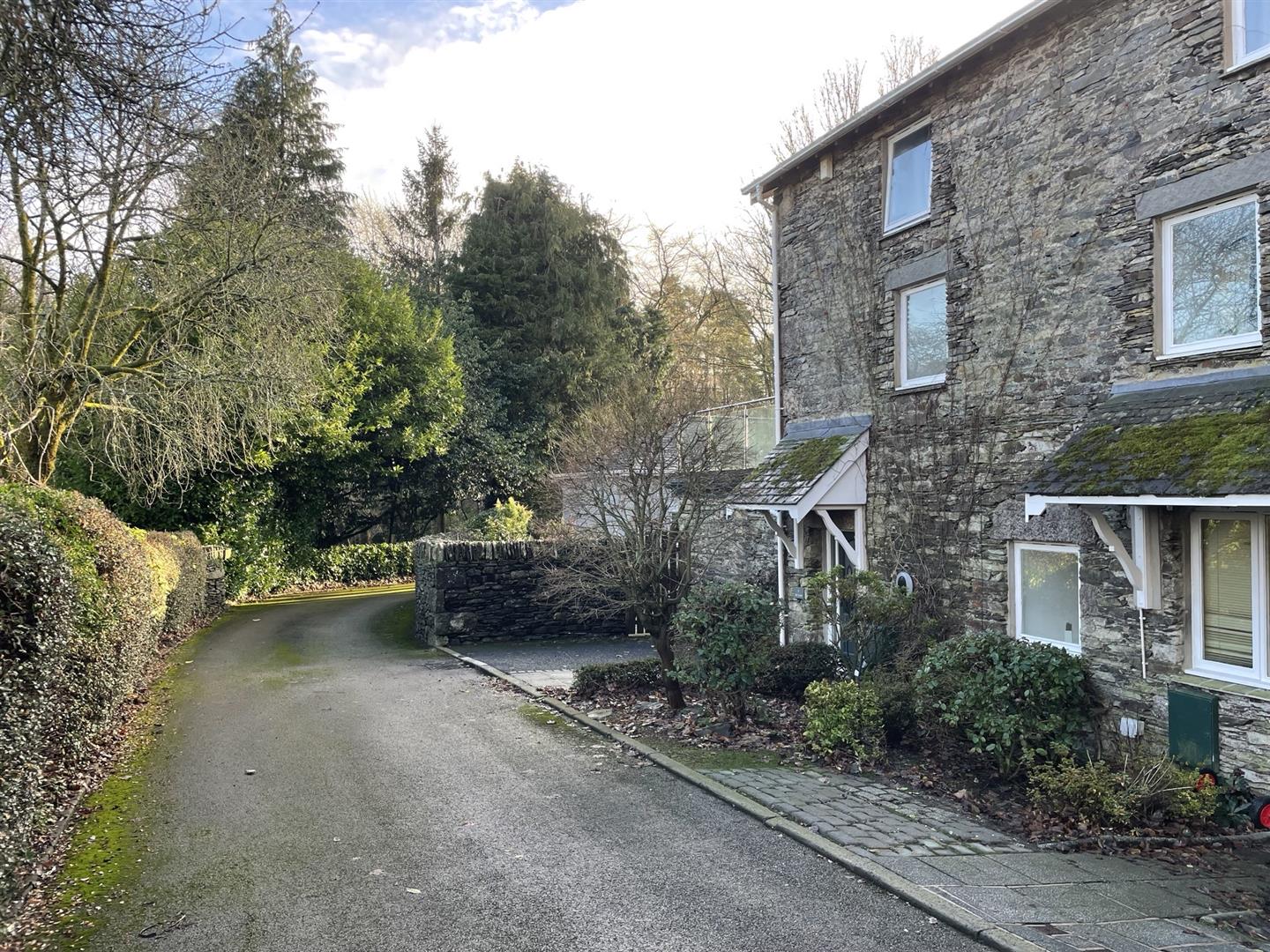 17 Landing How, Ulverston LA12 8DH